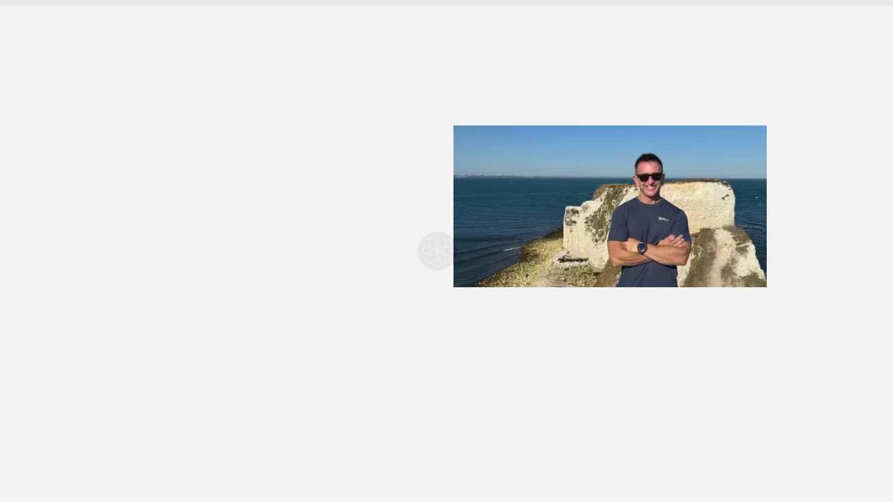 Screenshot of the Dean Grey website, an organization focused on mental well-being and managing hidden pressures.