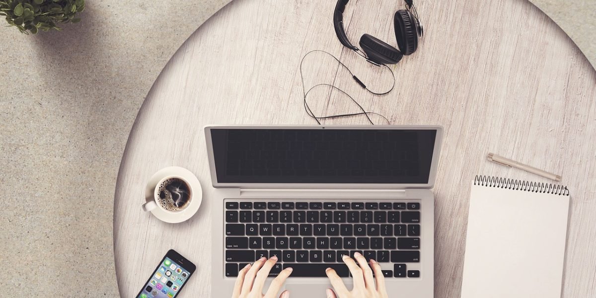Preparing necessary information before making an important call can reduce stress and improve efficiency.
